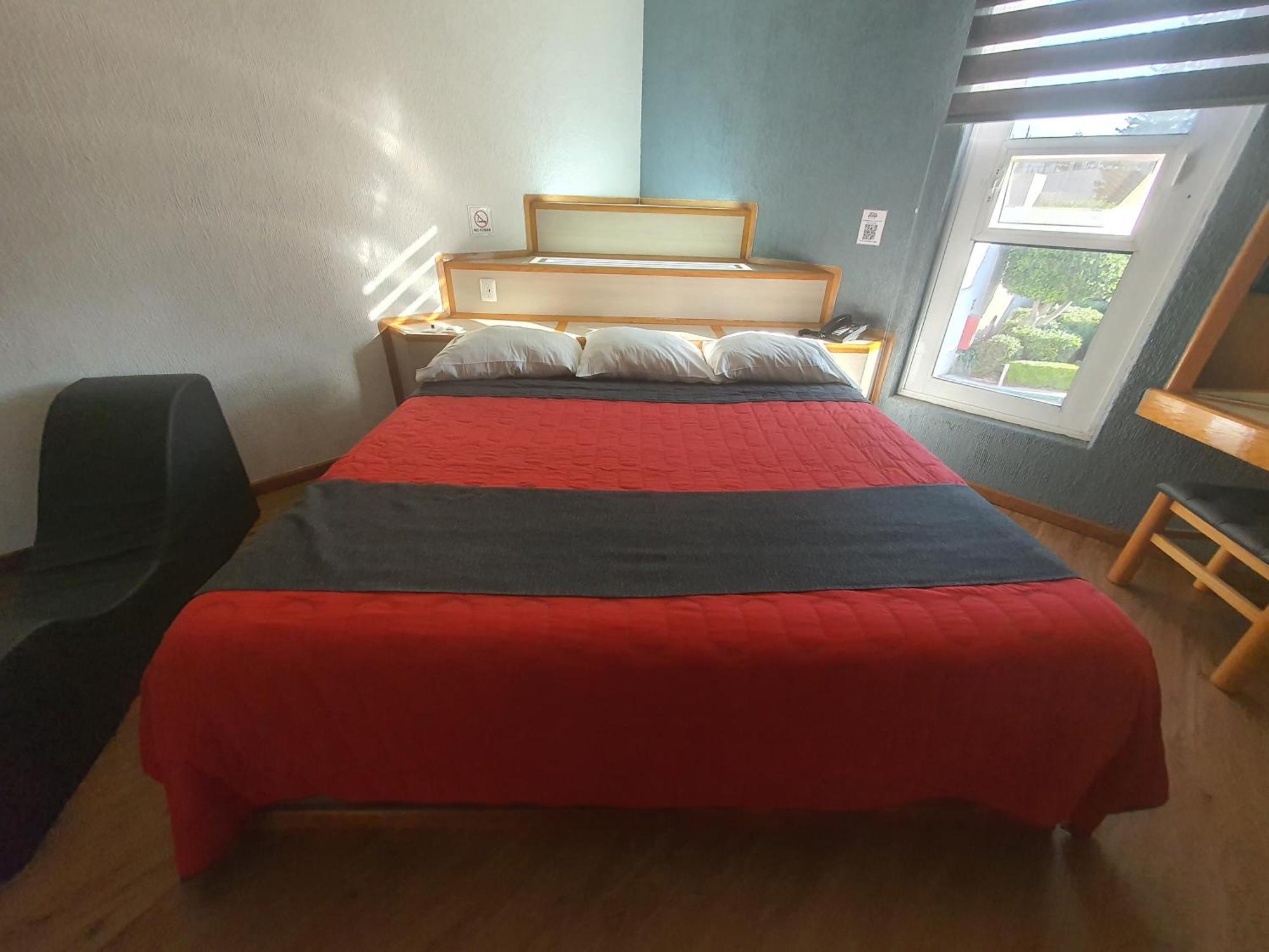 Hotel Alcampo Miranda المظهر الخارجي الصورة
