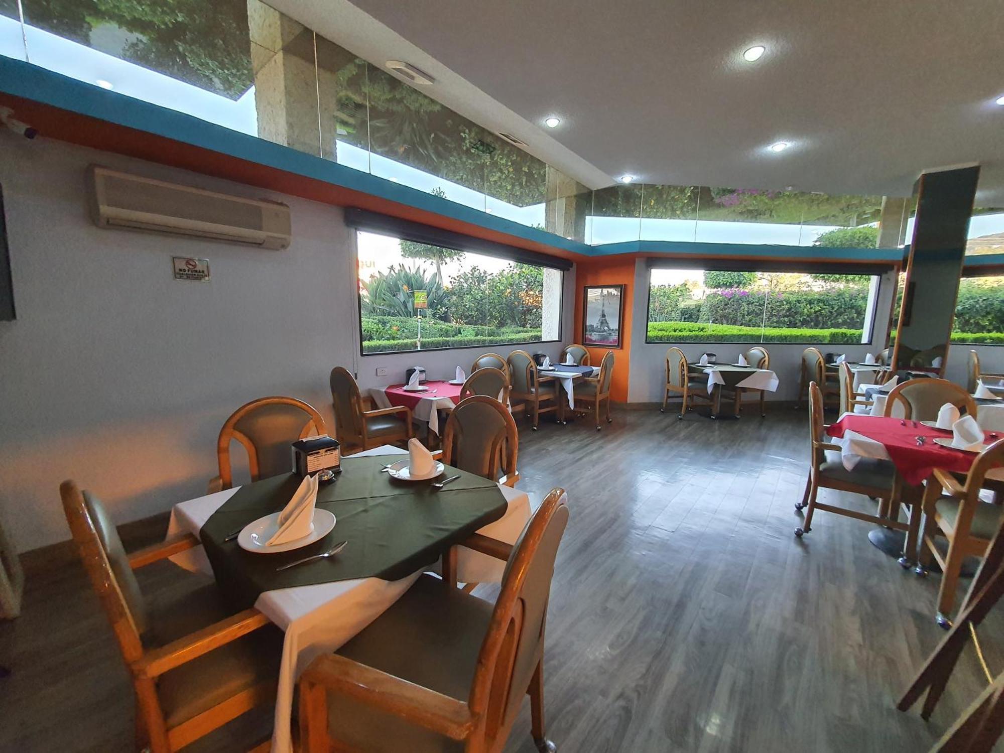 Hotel Alcampo Miranda المظهر الخارجي الصورة